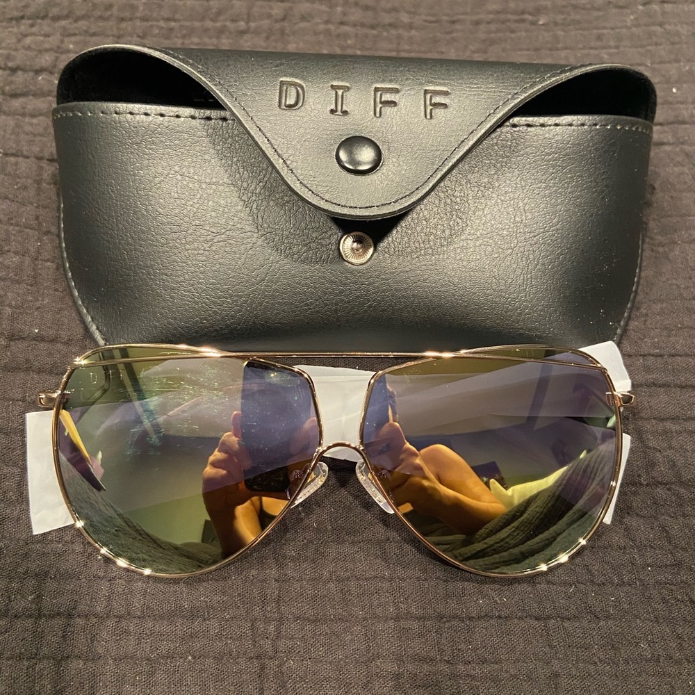 Diff Eyewear Sunglasses Maeve NWT